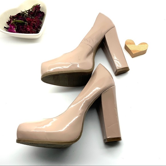 Mossimo Pale Pink Blush Patent chunky heels 9 - Picture 4 of 6